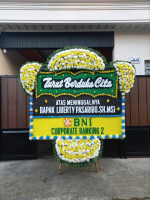 Papan Bunga Duka di Cipancar